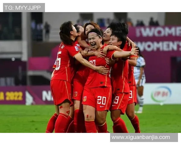 哈亚与铁英华的巅峰对决谁能在赛场上笑到最后揭晓精彩瞬间